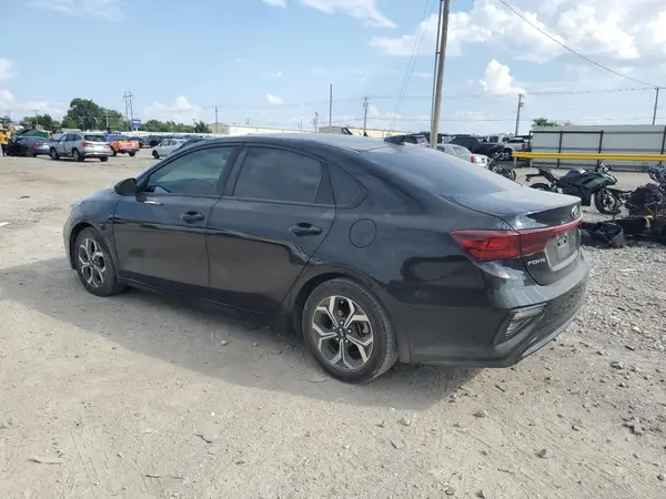 3KPF24AD8KE135119 2019 KIA FORTE - Image 2