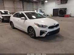3KPF24AD8KE136495 2019 KIA FORTE