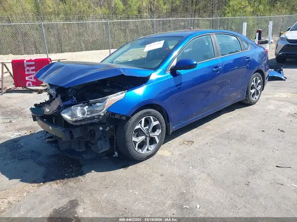 3KPF24AD8LE140001 2020 KIA FORTE - Image 2