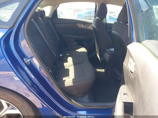 3KPF24AD8LE140001 2020 KIA FORTE - Image 8