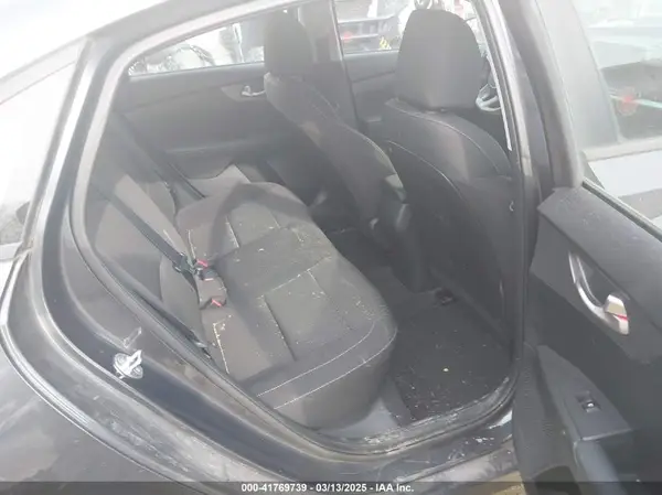 3KPF24AD8LE144792 2020 KIA FORTE - Image 8