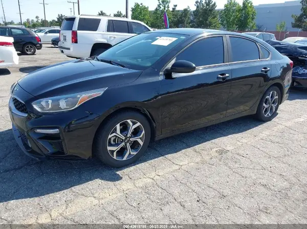 3KPF24AD8LE149247 2020 KIA FORTE - Image 2
