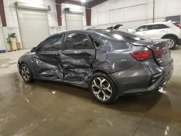 3KPF24AD8LE152777 2020 KIA FORTE - Image 2