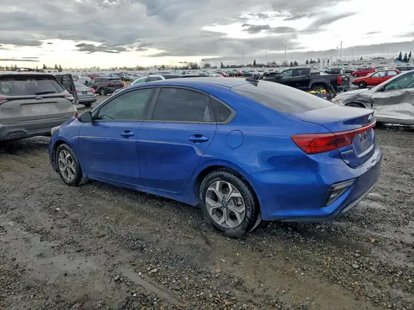 3KPF24AD8LE156649 2020 KIA FORTE - Image 2