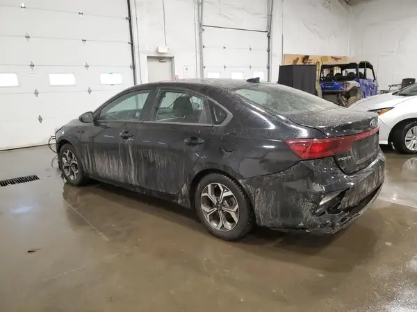 3KPF24AD8LE160975 2020 KIA FORTE - Image 2