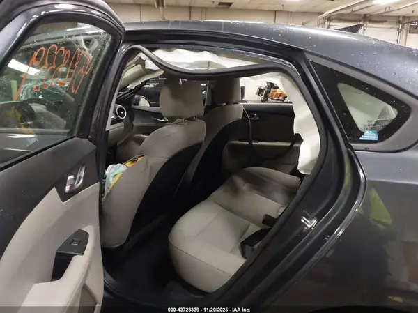 3KPF24AD8LE167912 2020 KIA FORTE - Image 8