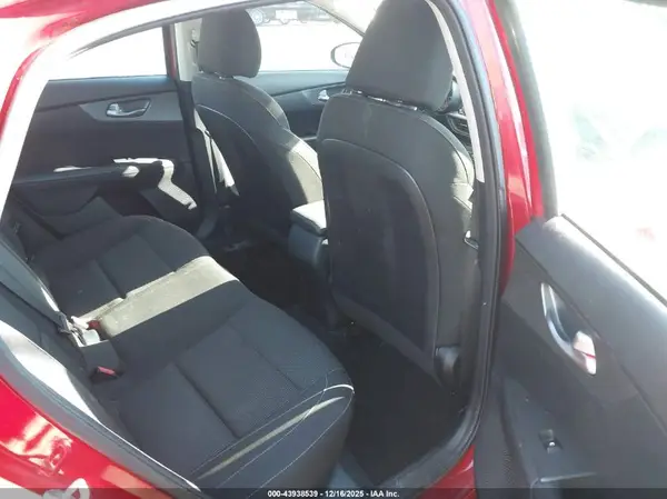 3KPF24AD8LE169708 2020 KIA FORTE - Image 8