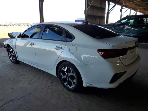 3KPF24AD8LE170535 2020 KIA FORTE - Image 2
