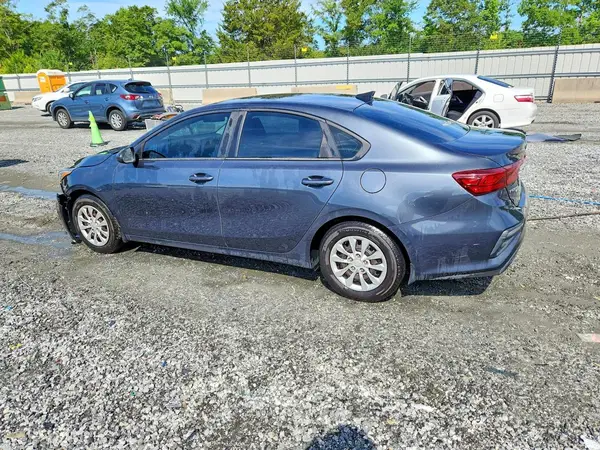 3KPF24AD8LE173810 2020 KIA FORTE - Image 2