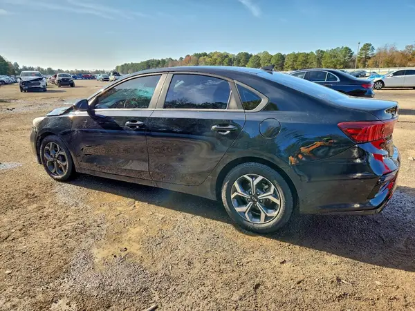 3KPF24AD8LE176691 2020 KIA FORTE - Image 2