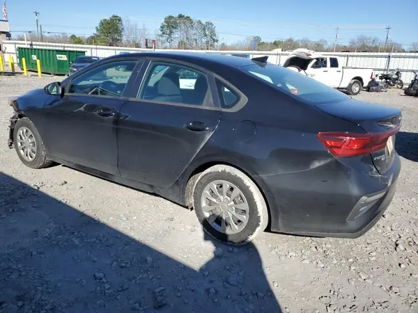 3KPF24AD8LE181566 2020 KIA FORTE - Image 2