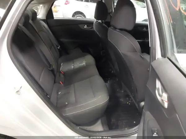 3KPF24AD8LE182863 2020 KIA FORTE - Image 8