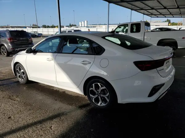3KPF24AD8LE183611 2020 KIA FORTE - Image 2