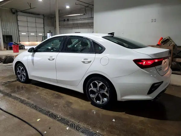 3KPF24AD8LE190820 2020 KIA FORTE - Image 2