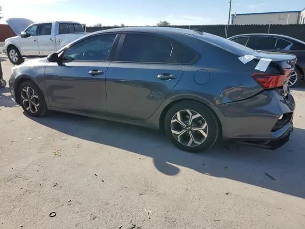3KPF24AD8LE195208 2020 KIA FORTE - Image 2
