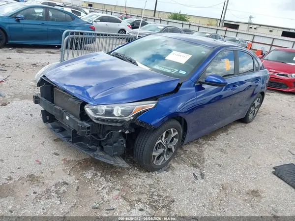 3KPF24AD8LE198173 2020 KIA FORTE - Image 2