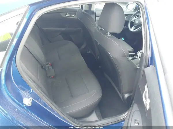 3KPF24AD8LE198173 2020 KIA FORTE - Image 8