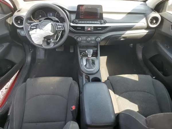 3KPF24AD8LE201217 2020 KIA FORTE - Image 8