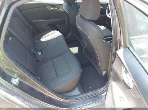 3KPF24AD8LE202870 2020 KIA FORTE - Image 8