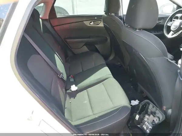 3KPF24AD8LE205767 2020 KIA FORTE - Image 8