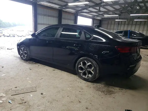 3KPF24AD8LE206059 2020 KIA FORTE - Image 2