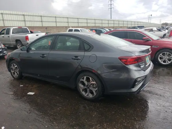 3KPF24AD8LE209642 2020 KIA FORTE - Image 2