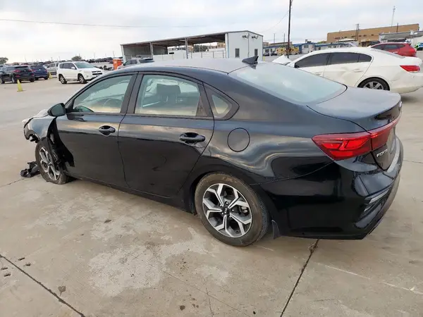 3KPF24AD8LE216560 2020 KIA FORTE - Image 2
