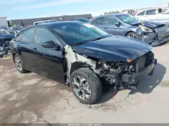 3KPF24AD8LE216879 2020 KIA FORTE