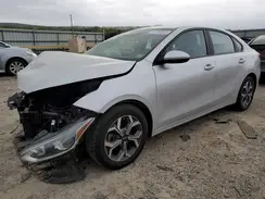 3KPF24AD8LE224352 2020 KIA FORTE