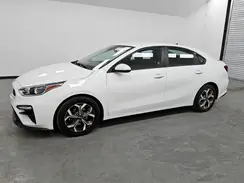 3KPF24AD8LE226411 2020 KIA FORTE