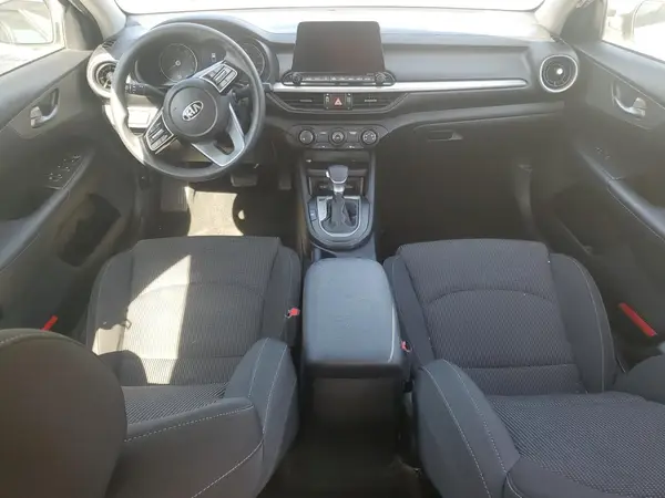 3KPF24AD8LE232323 2020 KIA FORTE - Image 8