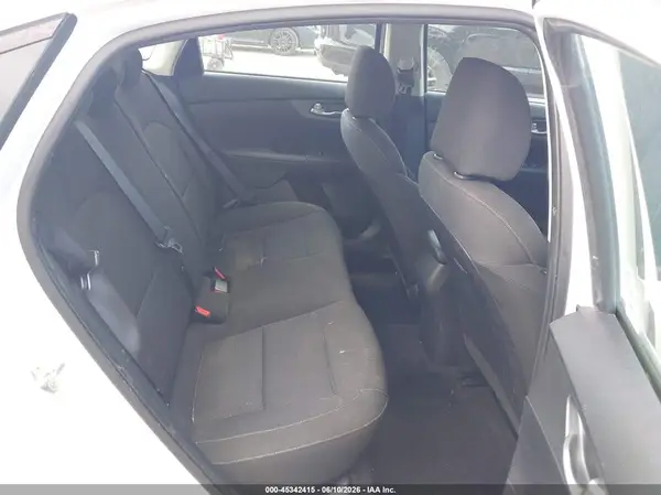 3KPF24AD8LE232662 2020 KIA FORTE - Image 8