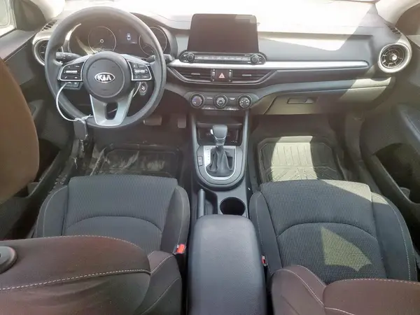 3KPF24AD8LE233424 2020 KIA FORTE - Image 8