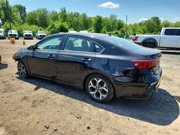 3KPF24AD8LE233603 2020 KIA FORTE - Image 2