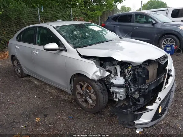 3KPF24AD8LE234654 2020 KIA FORTE - Image 1