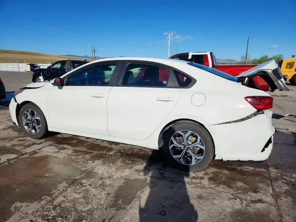 3KPF24AD8LE234735 2020 KIA FORTE - Image 2