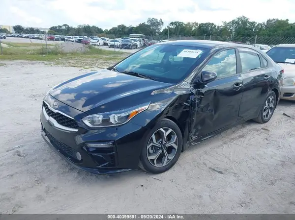 3KPF24AD8LE238865 2020 KIA FORTE - Image 2