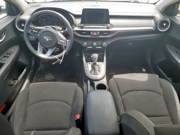 3KPF24AD8LE241085 2020 KIA FORTE - Image 8