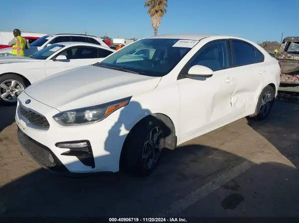 3KPF24AD8LE246822 2020 KIA FORTE - Image 2