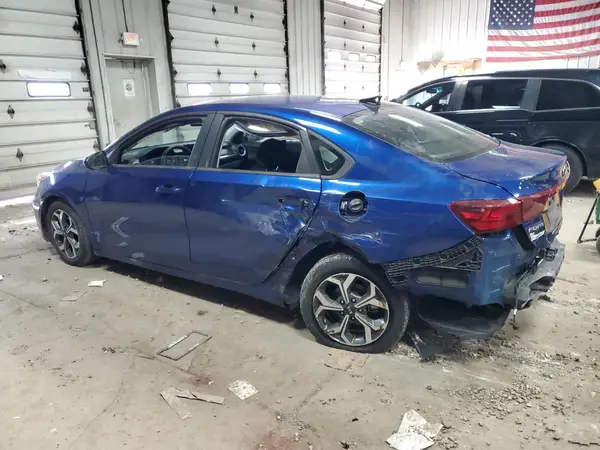 3KPF24AD8LE248098 2020 KIA FORTE - Image 2