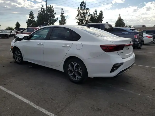 3KPF24AD8LE250Z58 2020 KIA FORTE - Image 2