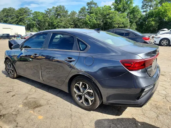 3KPF24AD8LE251812 2020 KIA FORTE - Image 2