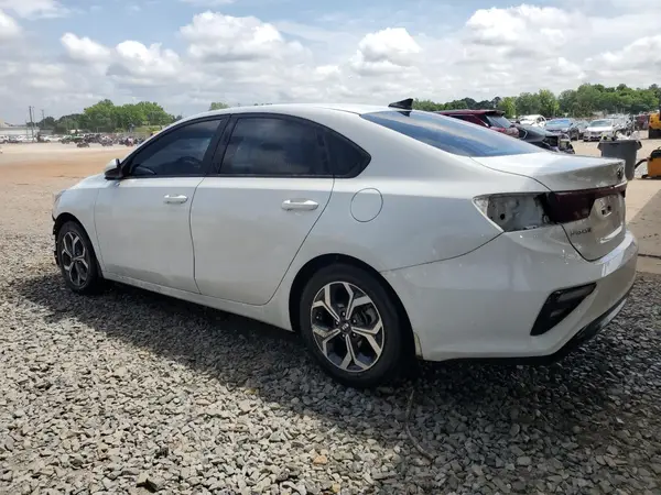 3KPF24AD8LE252104 2020 KIA FORTE - Image 2