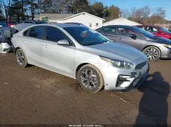 3KPF24AD8LE256119 2020 KIA FORTE