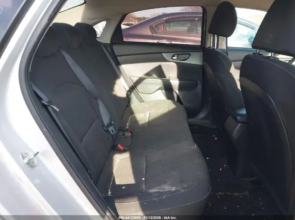 3KPF24AD8LE256119 2020 KIA FORTE - Image 8