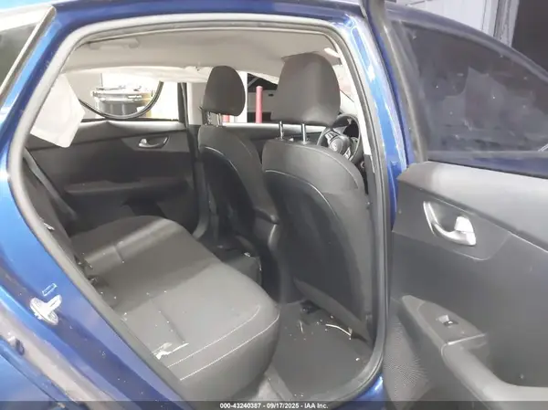 3KPF24AD8LE257612 2020 KIA FORTE - Image 8