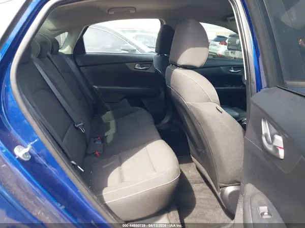3KPF24AD8LE259344 2020 KIA FORTE - Image 8