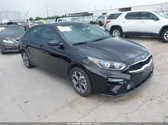 3KPF24AD8ME262763 2021 KIA FORTE