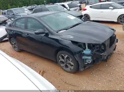 3KPF24AD8ME265680 2021 KIA FORTE