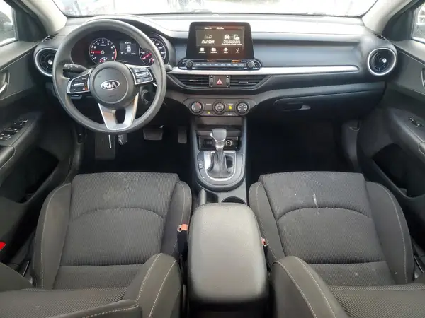 3KPF24AD8ME267056 2021 KIA FORTE - Image 8